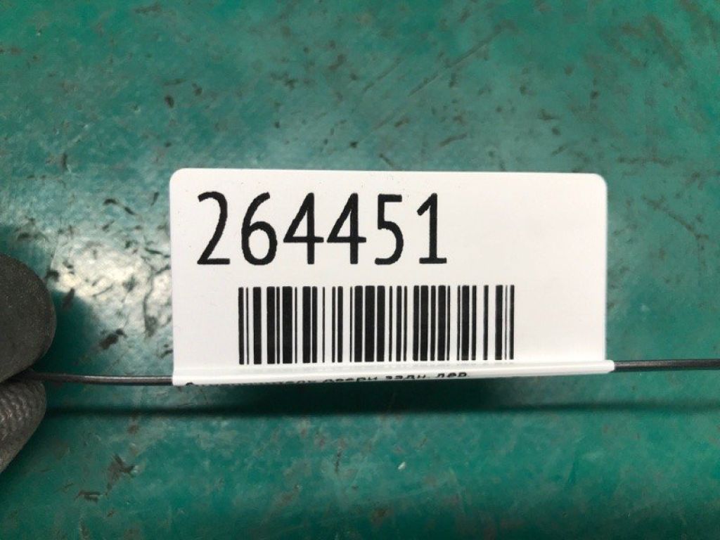 68640-0E010 | Обмежувач дверей задн. лів. LEXUS RX300/330/350/400 03-09 - Фото 2