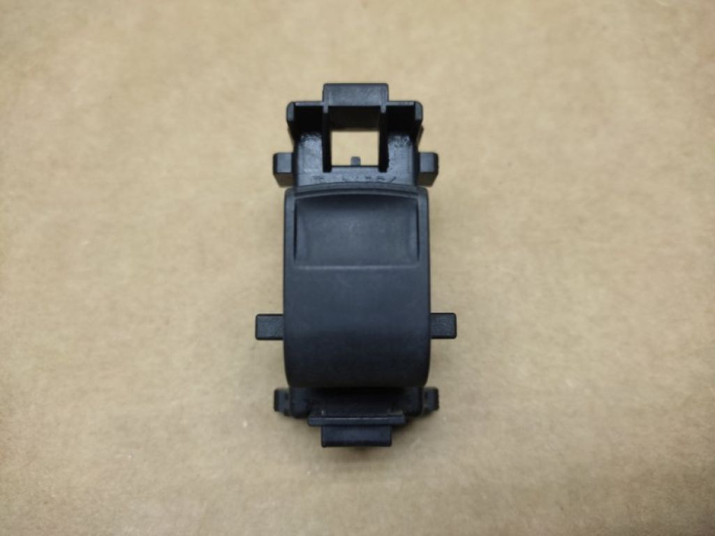84810-52030 | Кнопка стеклоподъемника задн. прав. TOYOTA CAMRY 40 06-11