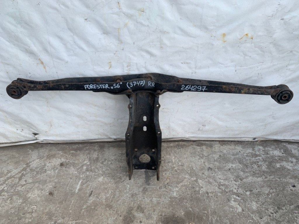 41310SA001 | Кронштейн редуктора SUBARU FORESTER SG 02-07 - Фото 2