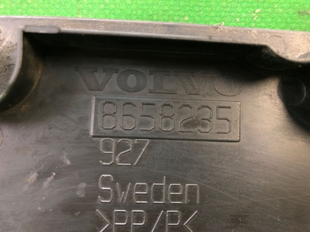 8658235 | Накладка двигуна декоративна VOLVO S60 00-09 - Фото 6