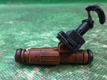 Форсунка топливная VOLVO S60 00-09