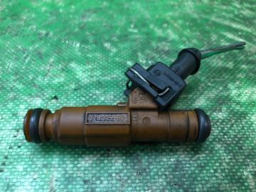 Форсунка топливная VOLVO S60 00-09