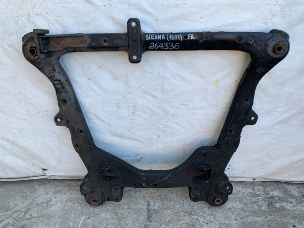 51100-08010 | Балка передньої підвіски TOYOTA SIENNA 03-10 - Фото 2