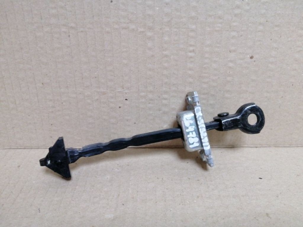 KD53-72-270 | Ограничитель двери задн. прав. MAZDA CX-5 (KE) 11-17