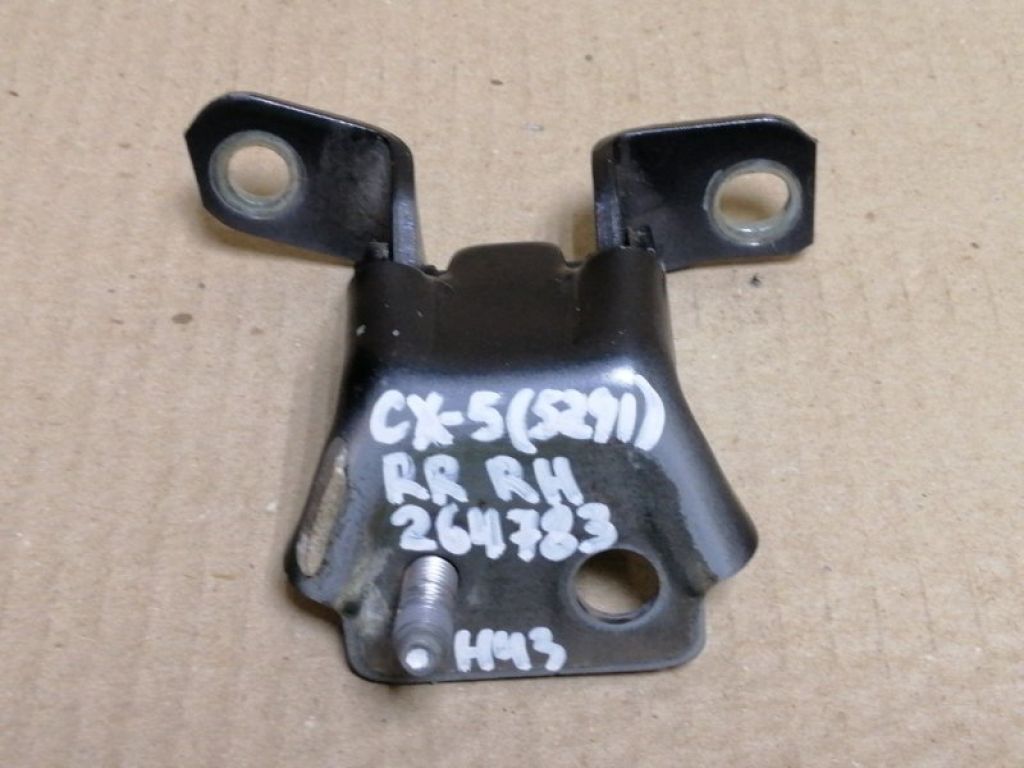 KD53-72-240 | Петля двері нижня задн. прав. MAZDA CX-5 (KE) 11-17