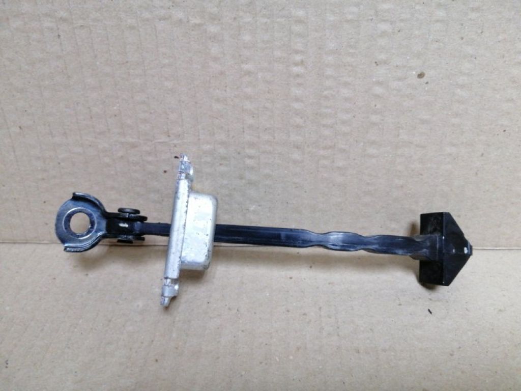 KD53-72-270 | Ограничитель двери задн. лев. MAZDA CX-5 (KE) 11-17 - Фото 2