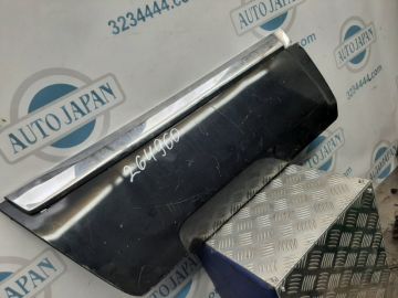 Накладка двери задн. прав. INFINITI QX56 / TITAN / ARMADA 04-16
