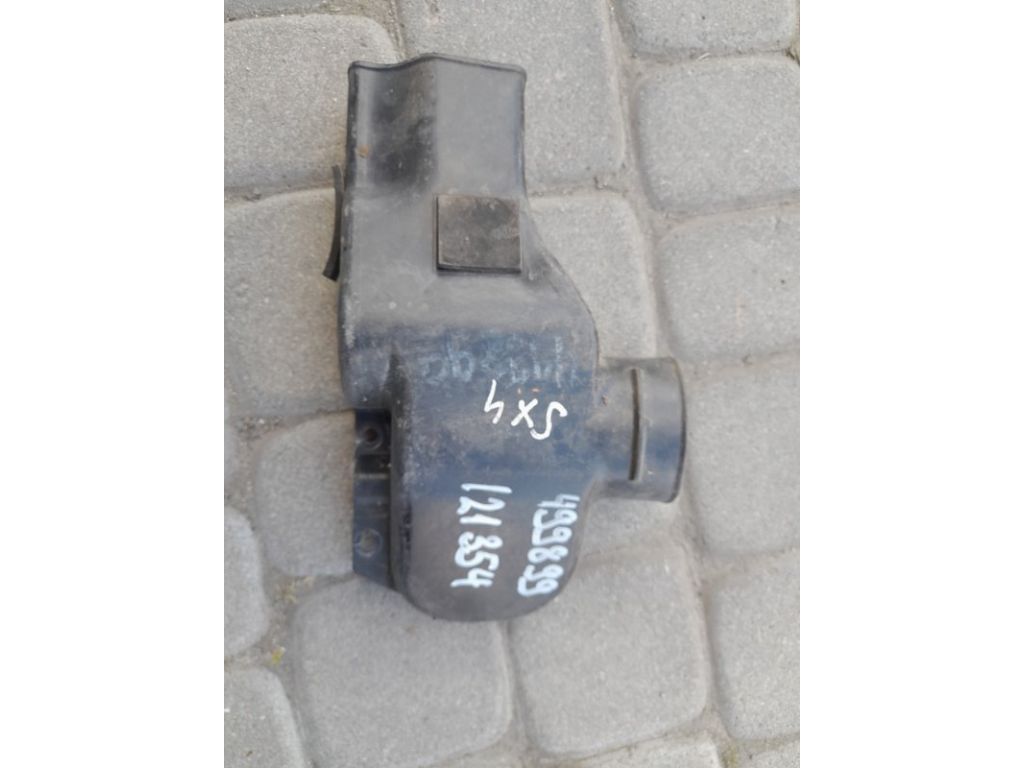 13765-80J10 | Резонатор воздушного фильтра SUZUKI SX4 06-13
