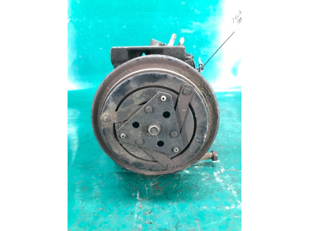 92600-5Y700 | Компресор кондиціонера INFINITI I35 00-04 - Фото 4