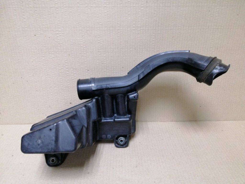 17751-37100 | Резонатор повітряного фільтра LEXUS CT200 11-17 - Фото 4