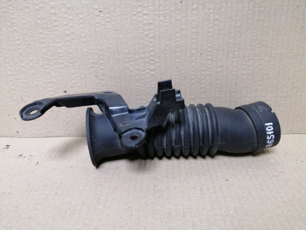 17752-37060 | патрубок повітряного фільтра LEXUS CT200 11-17