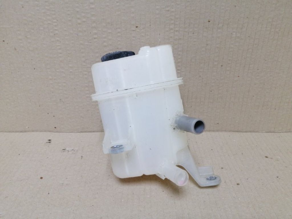 G92A0-76010 | Расширительный бачок инвертора LEXUS CT200 11-17