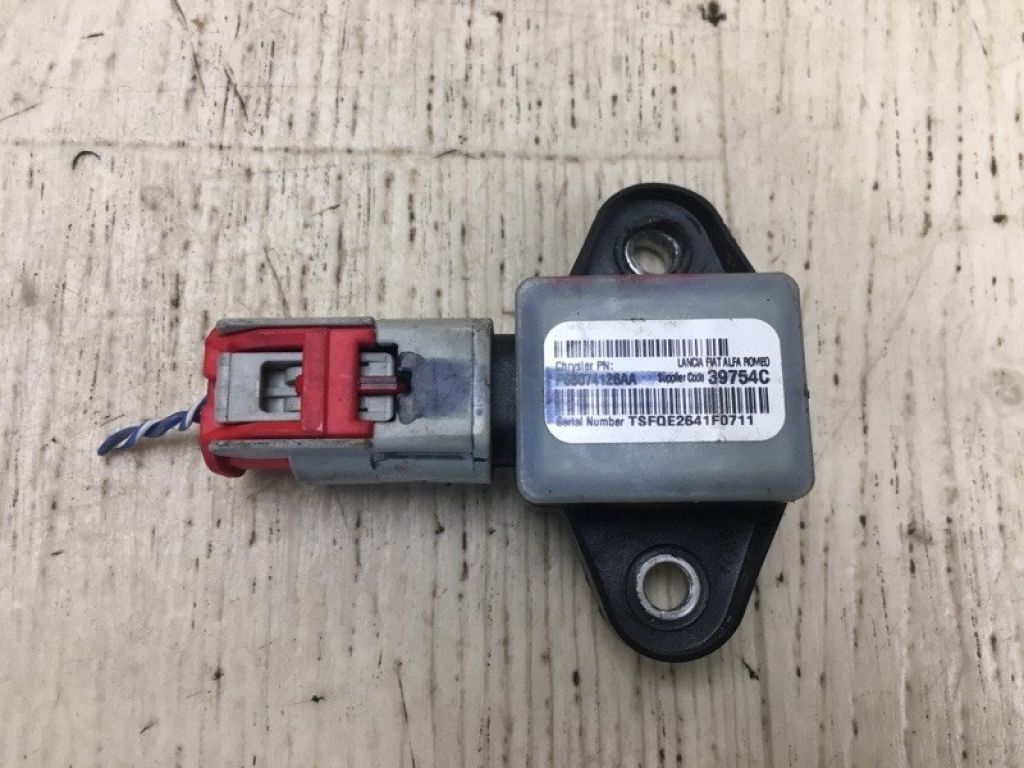 68074126AA | Датчик удару FIAT 500 (312/FF) 07-19
