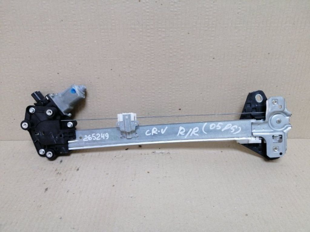 72710-SWA-A02 | Стеклоподъемник задн. прав. HONDA CRV 06-12