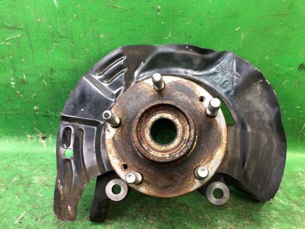 51715-2T010 | Кулак поворотний передн. лів. HYUNDAI SONATA YF 10-14