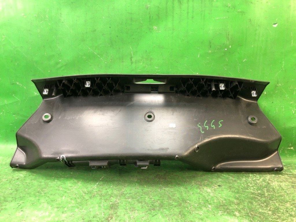 BE8Z-5440374-AA | Накладка на порог багажника FORD FIESTA 08-17 - Фото 3