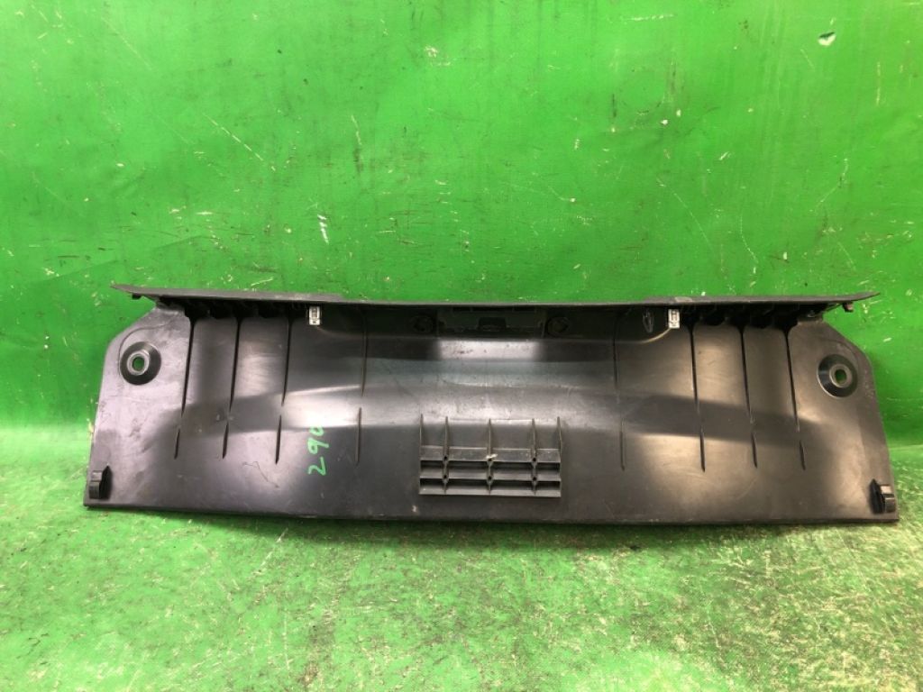 CV6Z-5440374-AA | Накладка на порог багажника FORD FOCUS 10-18 - Фото 3