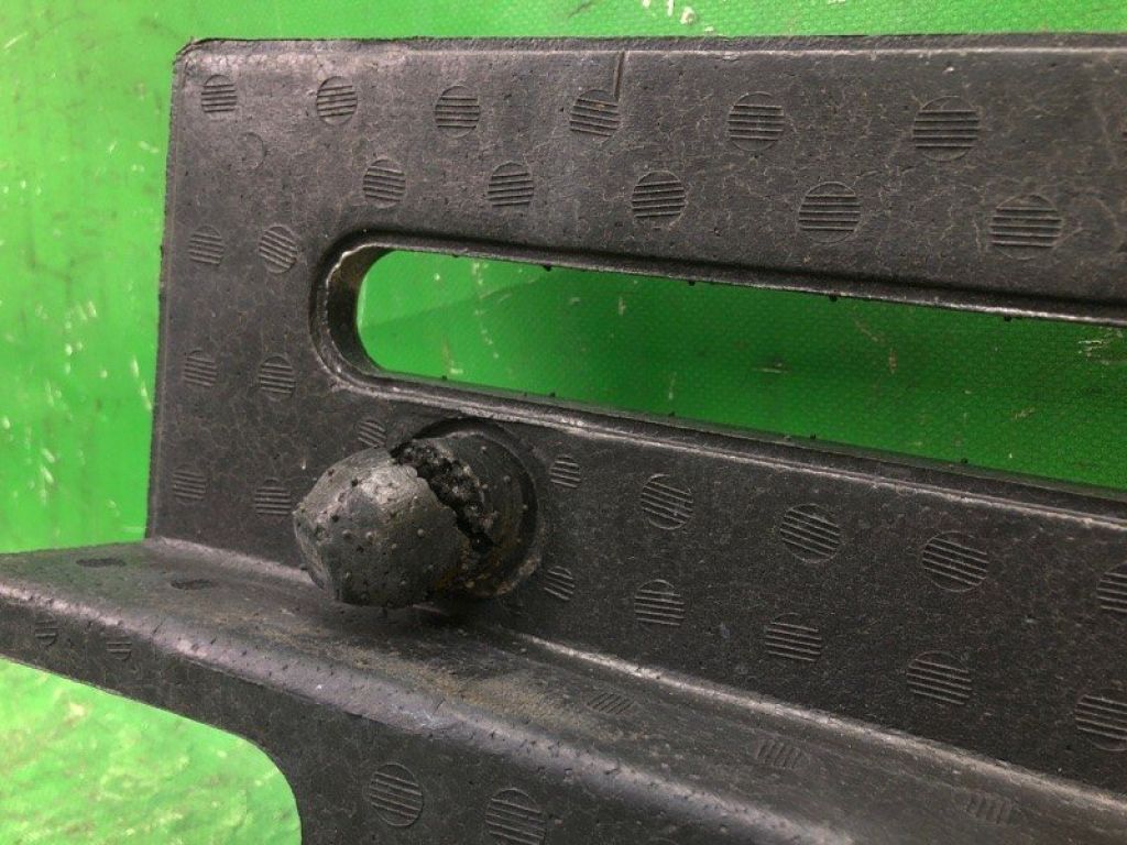 85090-1KA0A | Наполнитель бампера задний NISSAN JUKE 10-19 - Фото 4