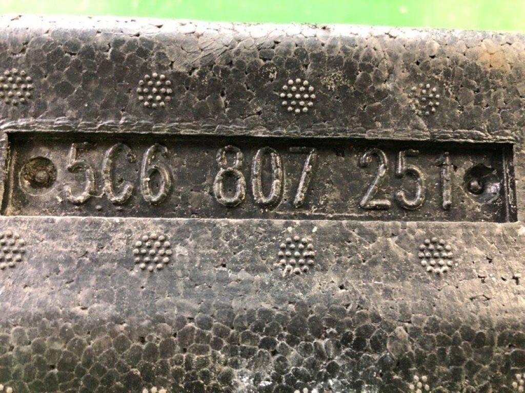 5C6 807 251 B | Наповнювач бампера задній VOLKSWAGEN JETTA USA 10-17 - Фото 8