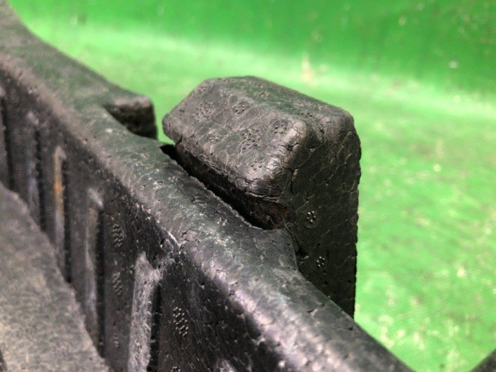 5C6 807 251 B | Наповнювач бампера задній VOLKSWAGEN JETTA USA 10-17 - Фото 12