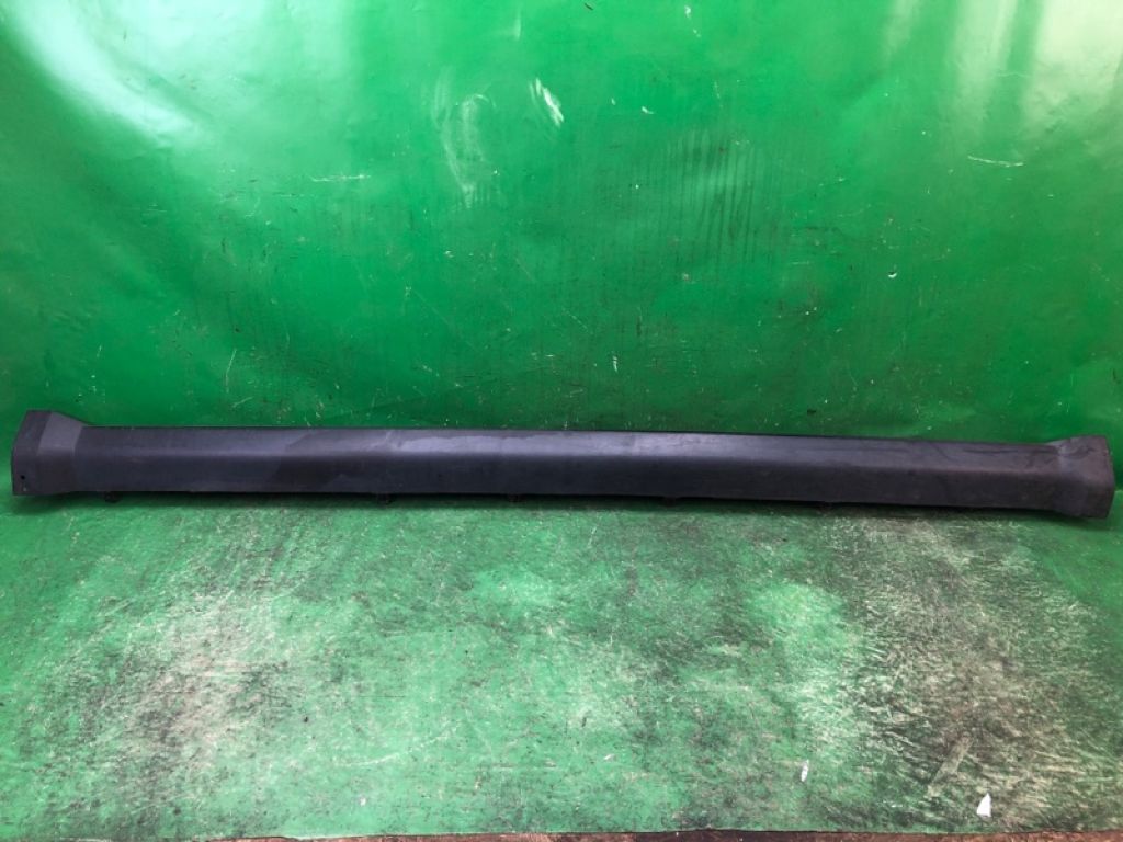5178148AD | Накладка порогу зовнішня прав. DODGE JOURNEY 08-20