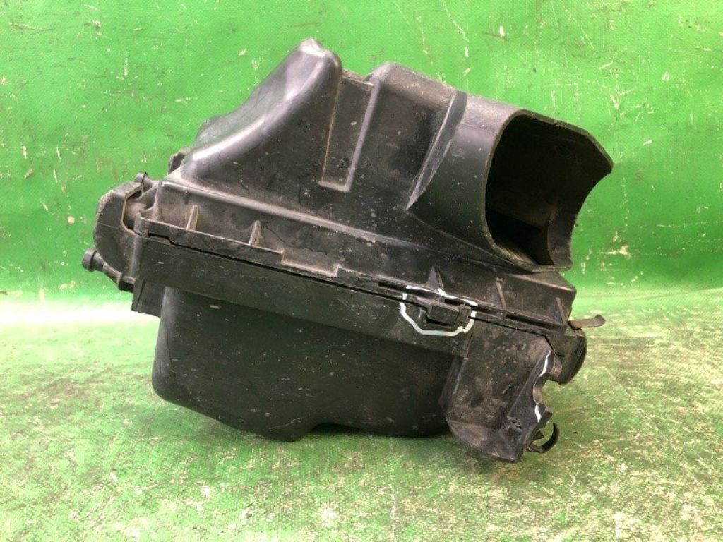 165001KC0C | Корпус повітряного фільтра NISSAN JUKE 10-19 - Фото 5