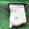 90502-CV00A | Замок кришки багажника NISSAN JUKE 10-19 - Прев'ю 3