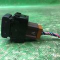25500-1BA2A | Кнопка обігріву сидінь прав. NISSAN JUKE 10-19 - Прев'ю 3