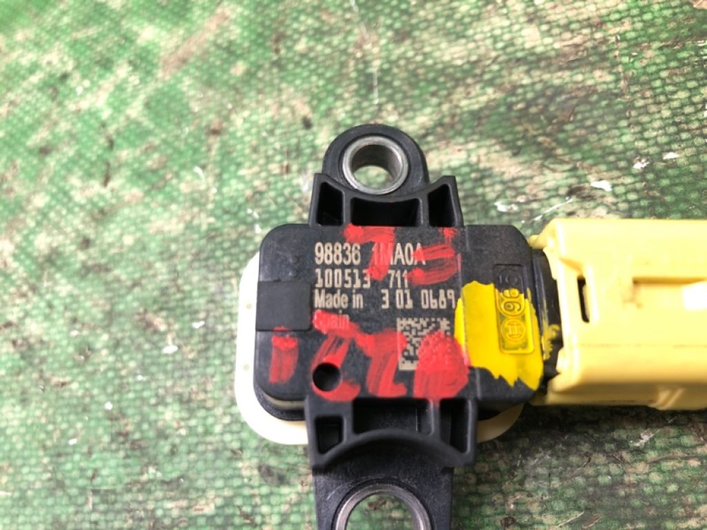 98836-1MA0A | Датчик удару NISSAN JUKE 10-19 - Фото 4