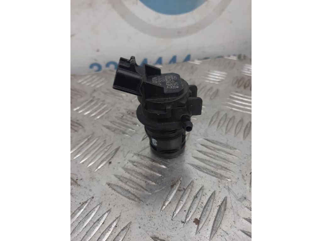 85330-21010 | Насос омивача скла TOYOTA CAMRY 40 06-11