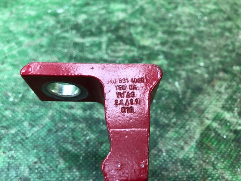 8K0 831 402 H | Петля двери нижняя задн. прав. VOLKSWAGEN JETTA USA 10-17 - Фото 5