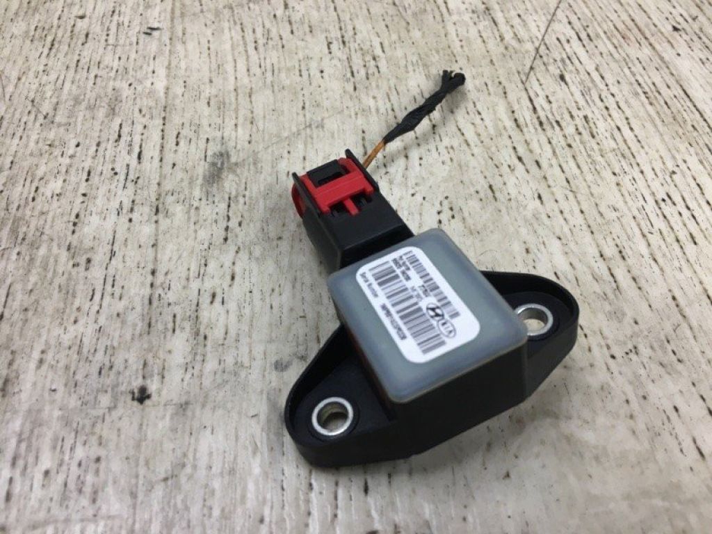 95920-1M200 | Датчик удара HYUNDAI SONATA YF 10-14 - Фото 4