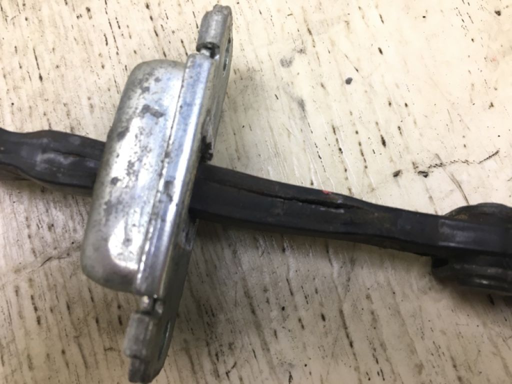 79390-3S000 | Ограничитель двери передн. прав. HYUNDAI SONATA YF 10-14 - Фото 4