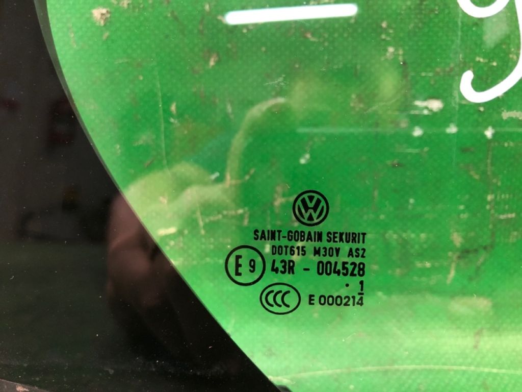 5C6 845 214 | Скло дверей глухе прав. VOLKSWAGEN JETTA USA 10-17 - Фото 2