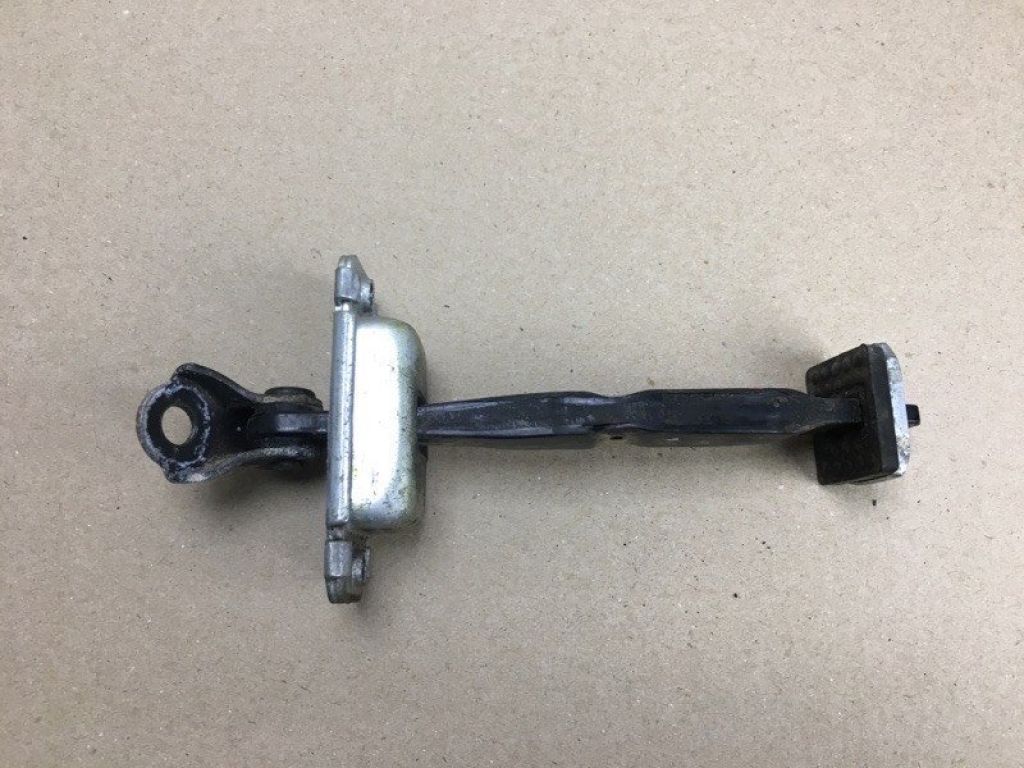 79490-3S000 | Ограничитель двери задн. прав. HYUNDAI SONATA YF 10-14