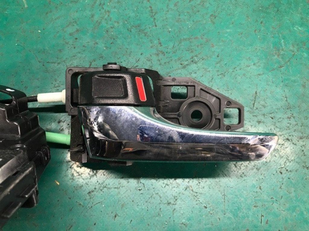 69060-06100 | Замок двери задн. лев. TOYOTA CAMRY 50 12-15 - Фото 6