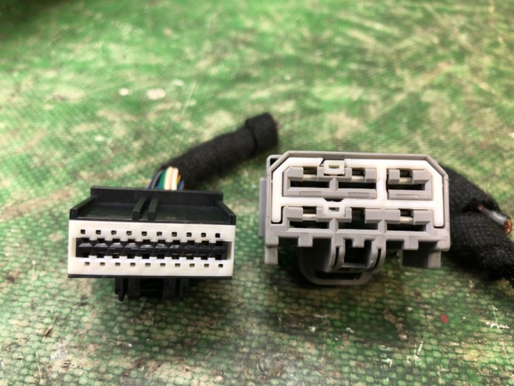 AE8Z-19980-A | Блок управления печкой FORD FIESTA 08-17 - Фото 6