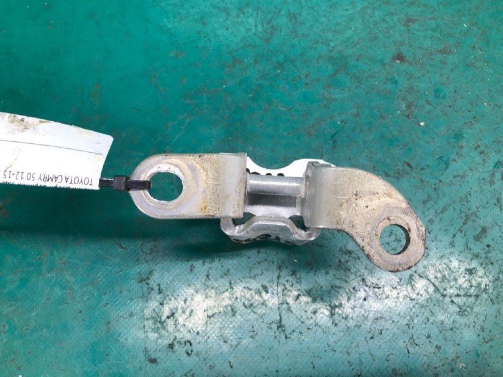 68760-06010 | Петля двері верхня задн. лів. TOYOTA CAMRY 50 12-15 - Фото 4