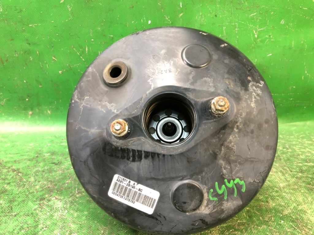 AE8Z-2005-A | Вакуумный усилитель тормозов FORD FIESTA 08-17