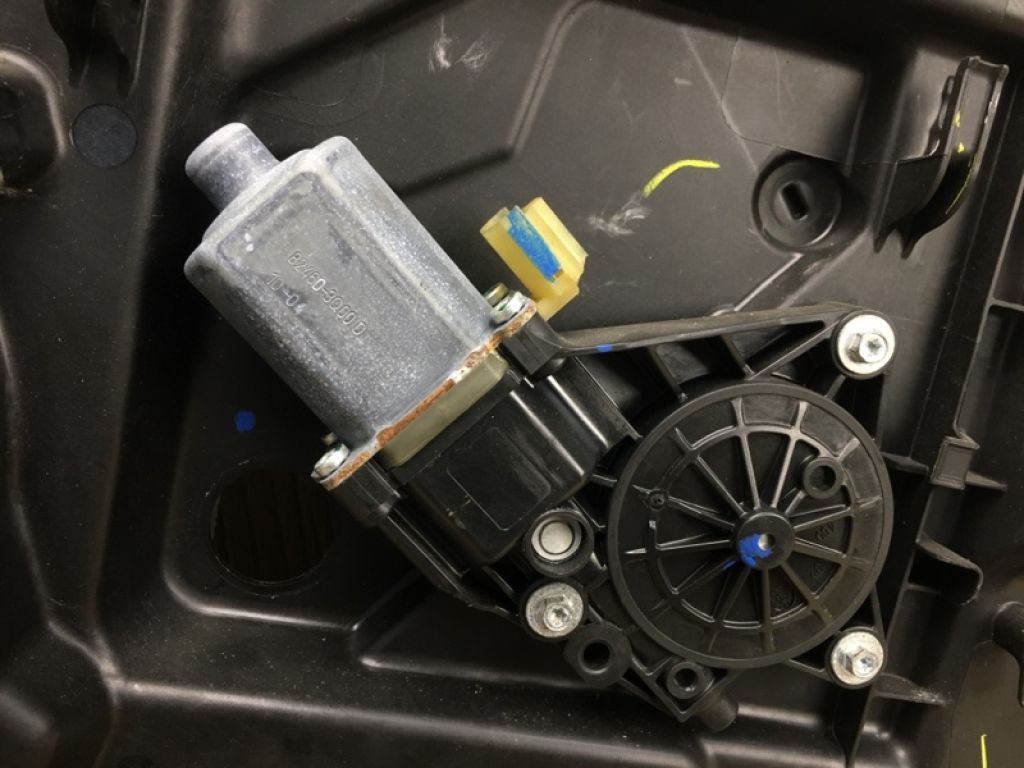 82481-3Q000 | Стеклоподъемник передн. прав. HYUNDAI SONATA YF 10-14 - Фото 4