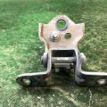 G2BZ-5426811-A | Петля двері нижня задн. лів. FORD FIESTA 08-17 - Прев'ю 4