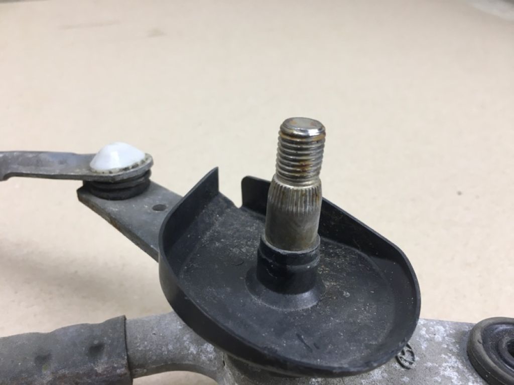 98120-3Q000 | Трапеція склоочисників передн. HYUNDAI SONATA YF 10-14 - Фото 4