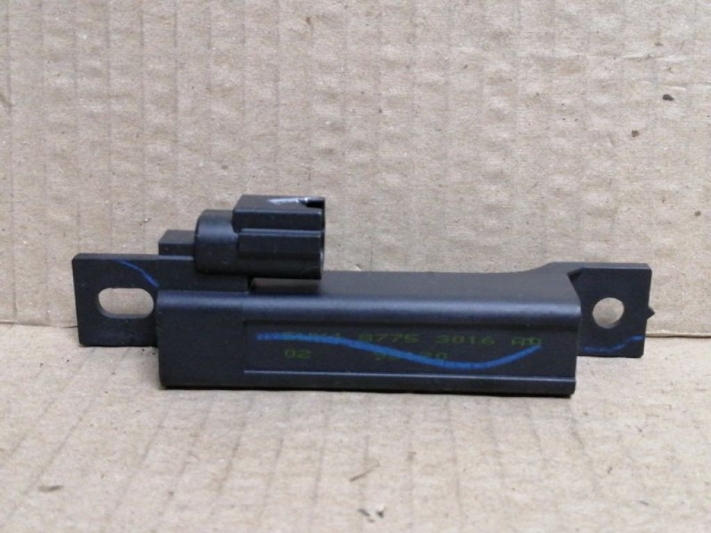 285E5-JK60A | Антена INFINITI QX60/JX35 12-20