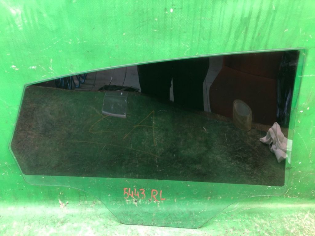 BE8Z-5425713-A | Стекло двери задн. лев. FORD FIESTA 08-17 - Фото 2