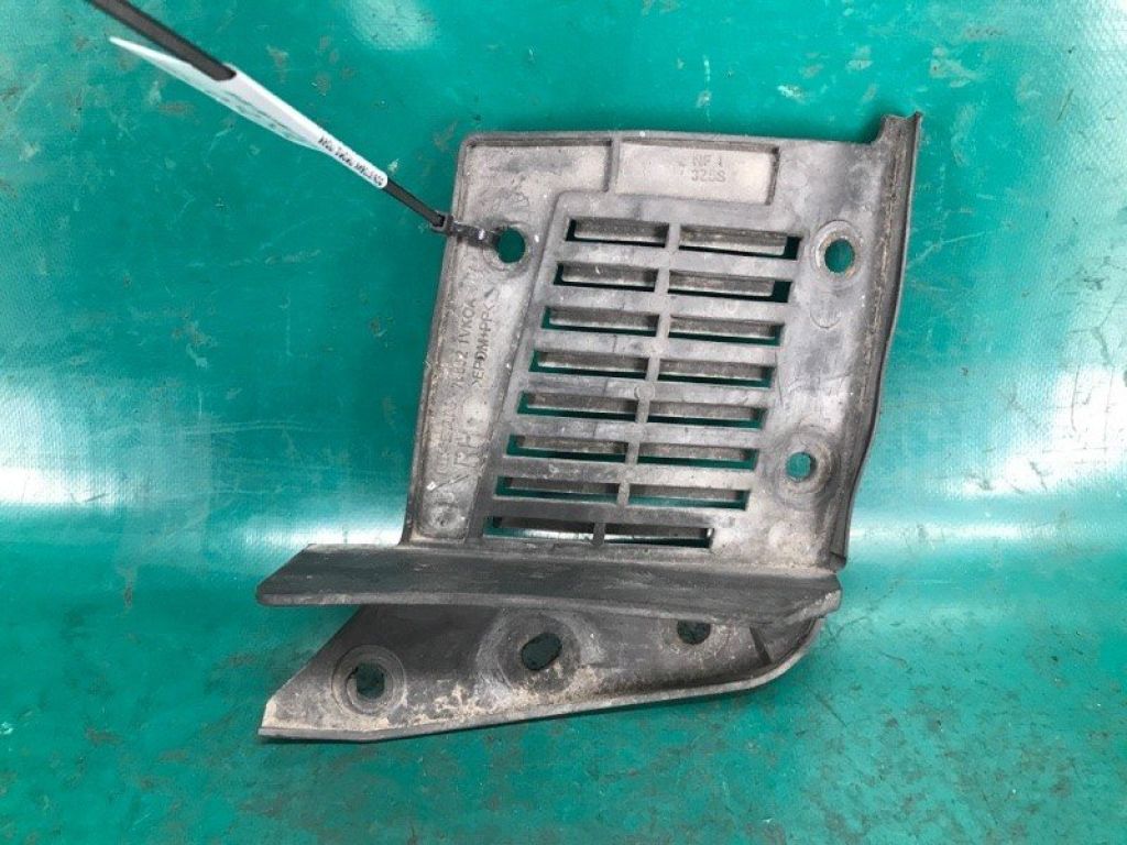 76852-1VK0A | Брызговик передн. прав. NISSAN ROGUE 08-15 - Фото 3