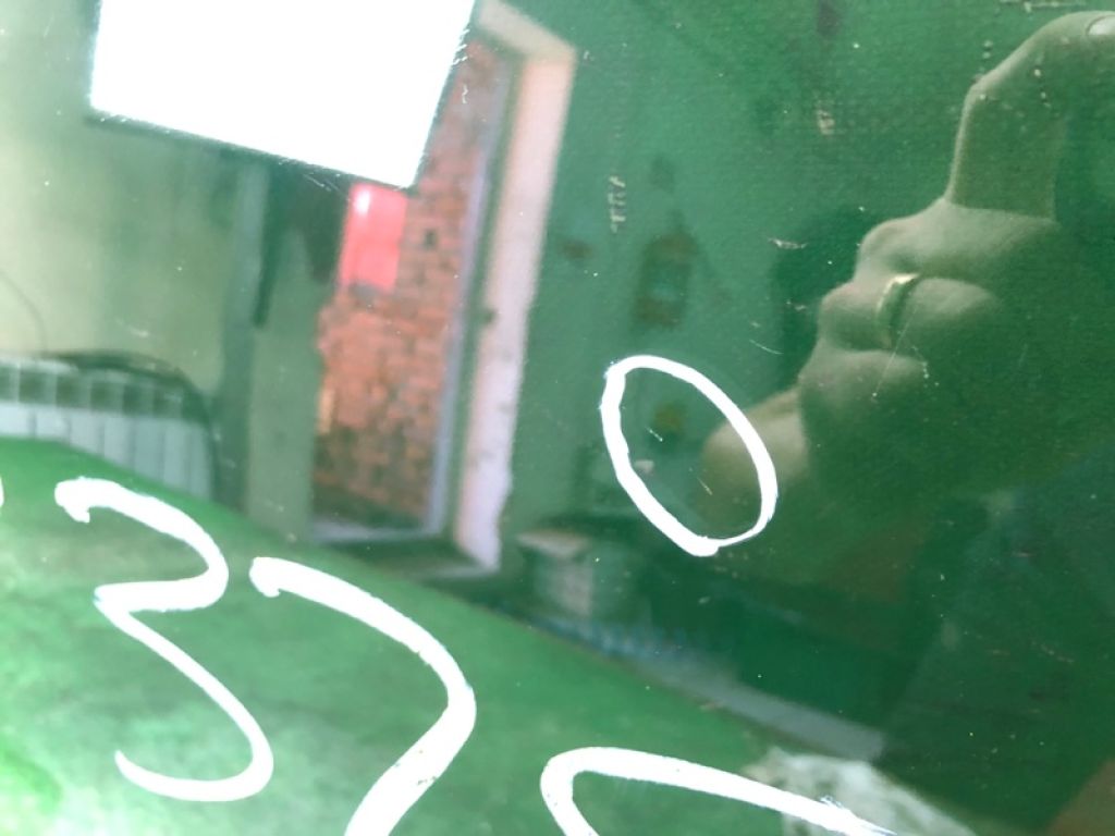 BE8Z-5421411-A | Скло дверей передн. лів. FORD FIESTA 08-17 - Фото 2