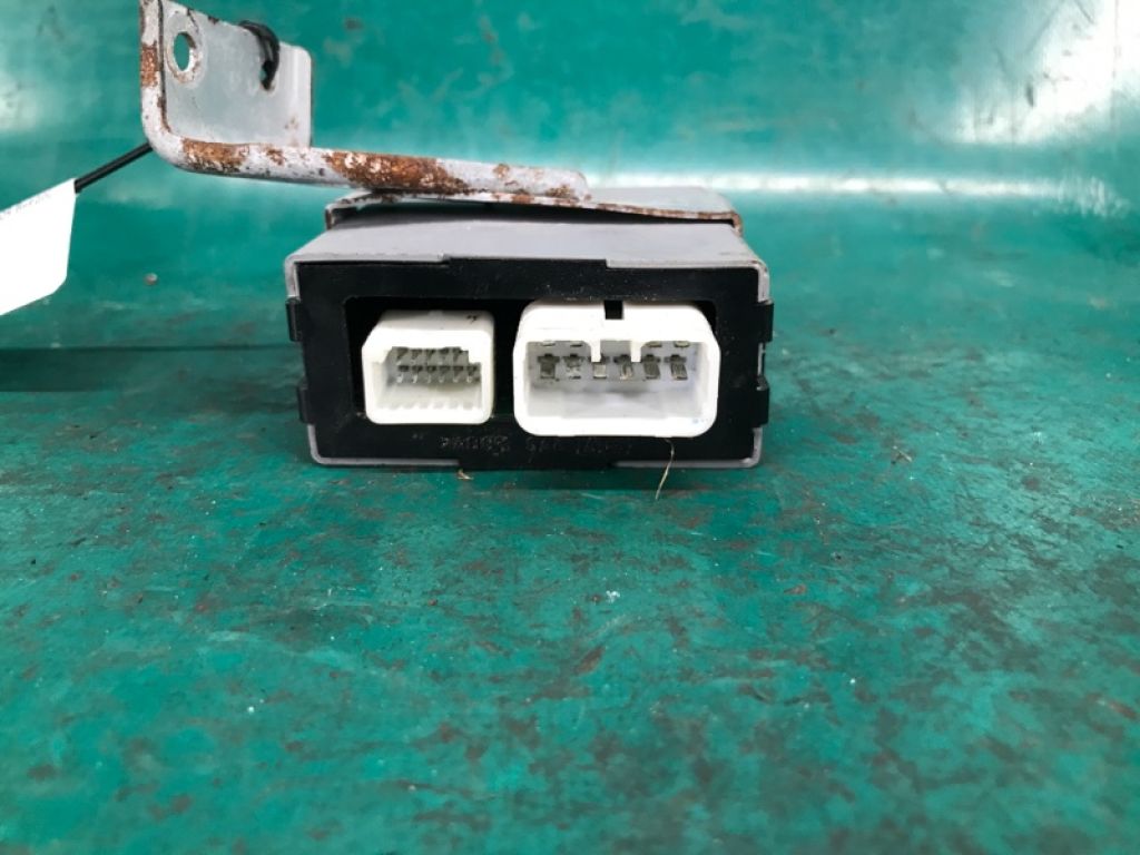 85940-48030 | Блок електронний LEXUS RX300/330/350/400 03-09 - Фото 4