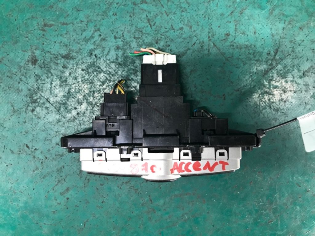 93790-4L0004X | Кнопка аварійної сигналізації HYUNDAI ACCENT RB 10- - Фото 3