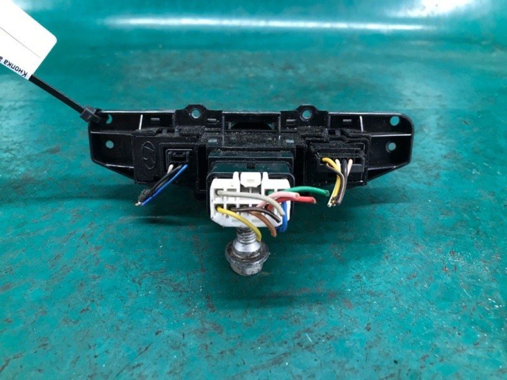 93790-4L0004X | Кнопка аварійної сигналізації HYUNDAI ACCENT RB 10- - Фото 4