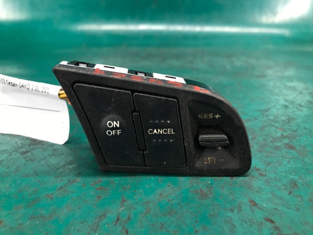 96440-2K000 | Кнопки на руль прав. KIA FORTE/CERATO TD 08-13